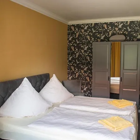 Ostrauer Hof Appartement *