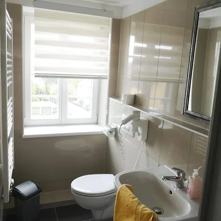 Ostrauer Hof Lägenhet *